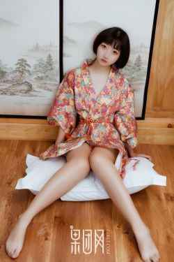 吃饭时进入女主